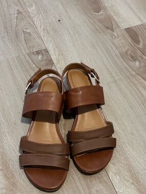 Denver Hayes Brown Strappy Leather Sandals